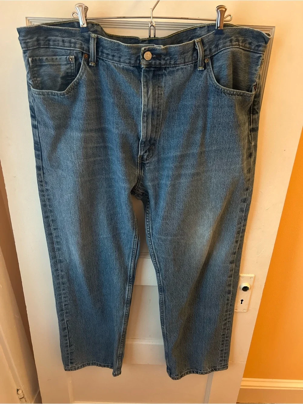 Levi’s Men's Blue Relaxed Fit Jeans